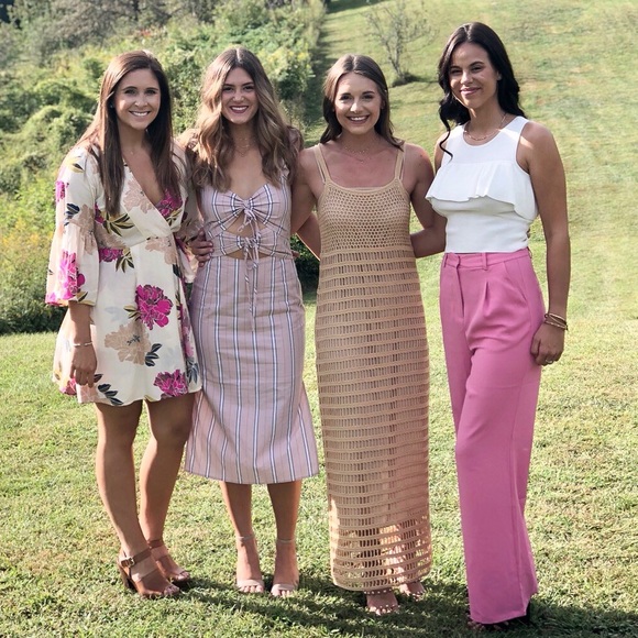 Meet your Posher, Samantha - Picture 2 of 5